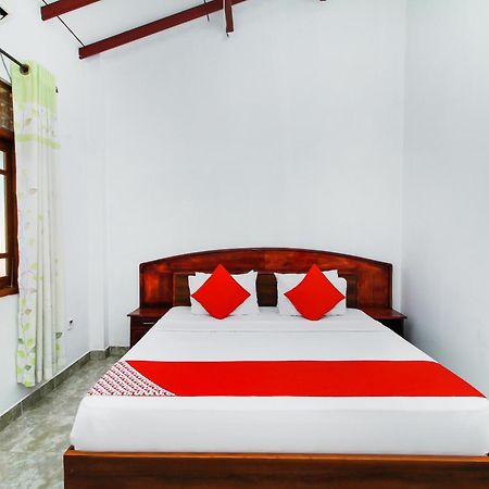 Airport Green View Resort Andiambalama Εξωτερικό φωτογραφία